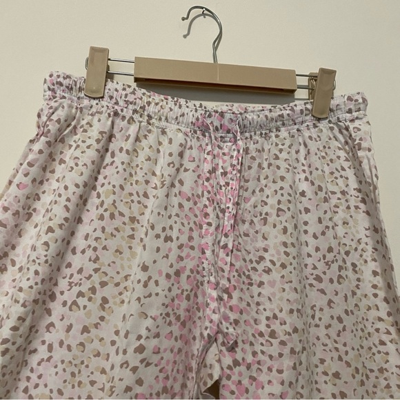 Victoria's Secret Pink and Brown Animal Print Sleep Set Medium - Picture 9 of 12